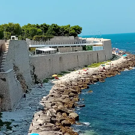 La Terrazza Sul Porto 比谢列