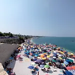 La Terrazza Sul Porto アパート ビシェーリエ