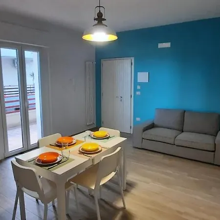 Апартаменты La Terrazza Sul Porto Бишелье