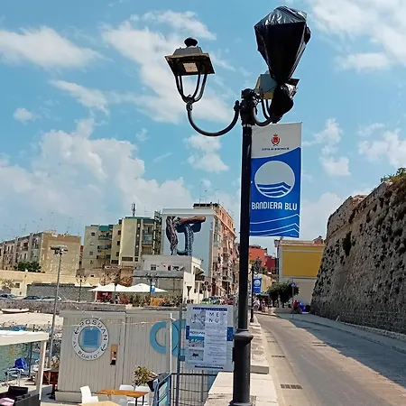 La Terrazza Sul Porto アパート