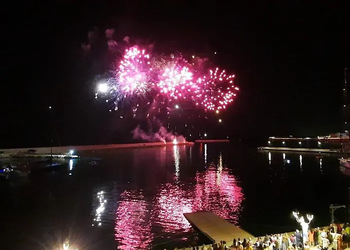 La Terrazza Sul Porto * ביצ'לייה